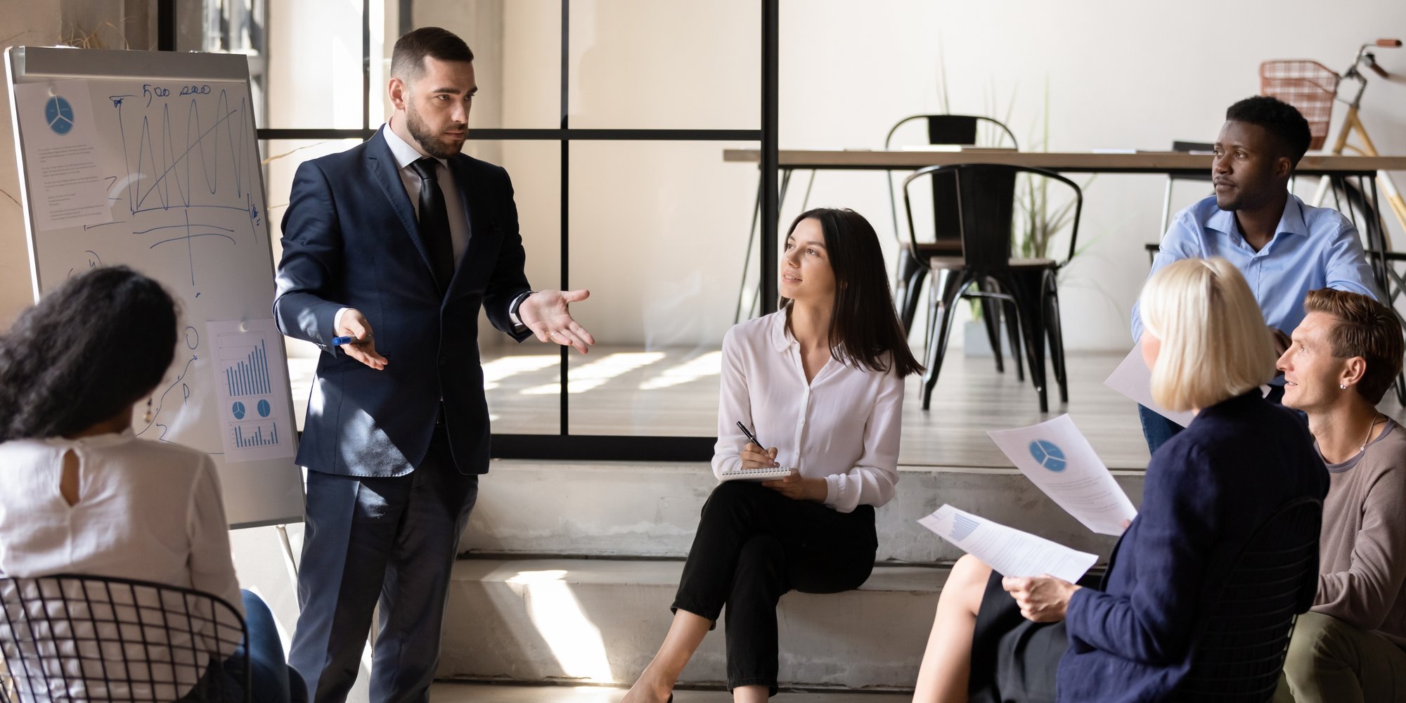 Group Business Coaching vs. 11 Business Coaching-1 Group Business Coaching vs. 11 Business Coaching-1